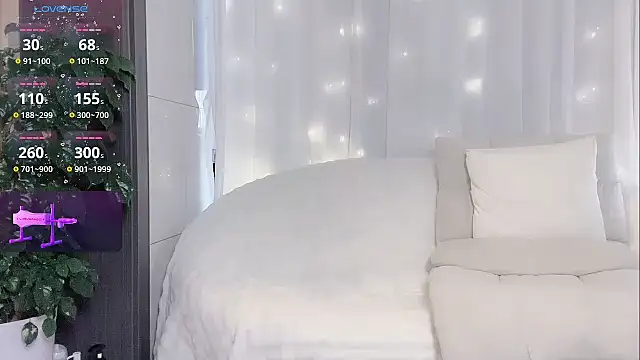 B-Yaya online show from March 29, 7:19 am