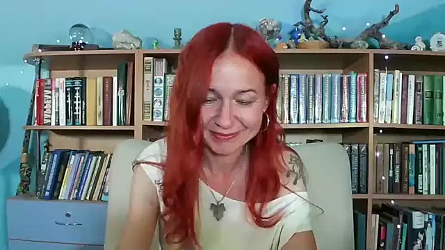 Foxilady357 online show from June 7, 2:21 pm