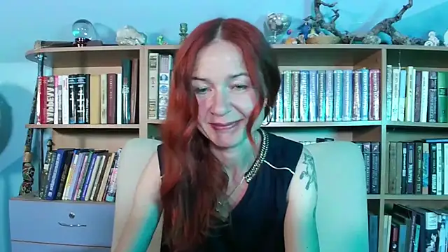 Foxilady357 online show from June 11, 2:04 pm