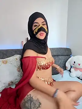 aisha samiri online show from October 11, 5:00 pm