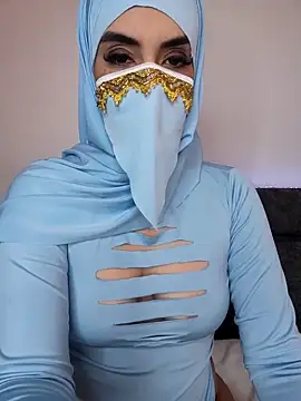 aisha samiri online show from October 12, 5:01 pm