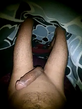 Snapshot of Desi_Horny_Boys chatting on June 5, 5:40 pm Desi Horny Boys online show from June 5, 5:40 pm