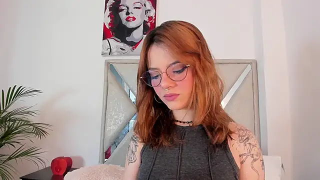 Snapshot of abby_jones2 chatting on March 4, 3:12 am abby jones2 online show from March 4, 3:12 am