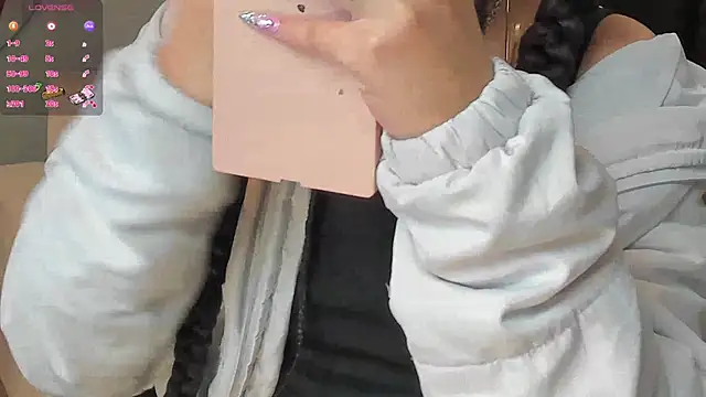 Snapshot of EsmeraldaGrace1 chatting on September 15, 1:49 am EsmeraldaGrace1 online show from September 15, 1:49 am