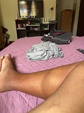 PIROCAGG21 online show from February 17, 6:03 pm