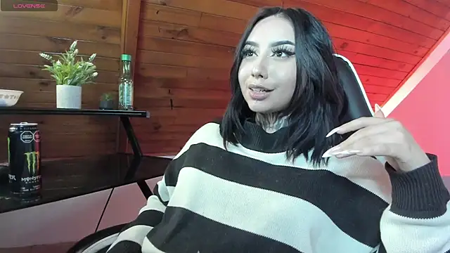  Morrigan  online show from November 12, 7:53 am