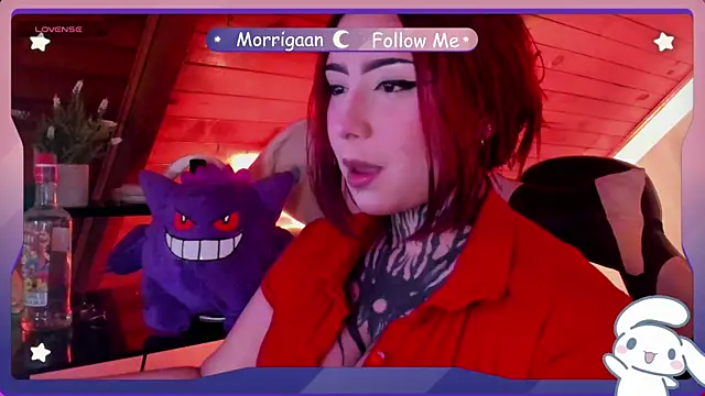 Snapshot of _Morrigan_ chatting on July 19, 5:33 am Morrigan online show from July 19, 5:33 am
