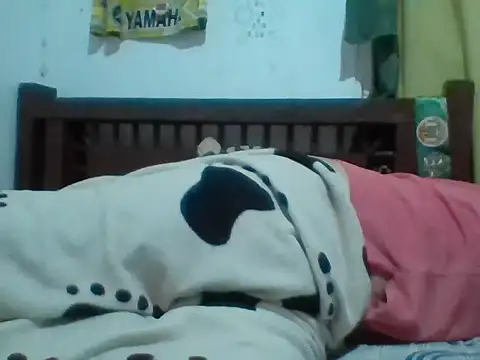 santiii   12 online show from January 12, 7:57 am