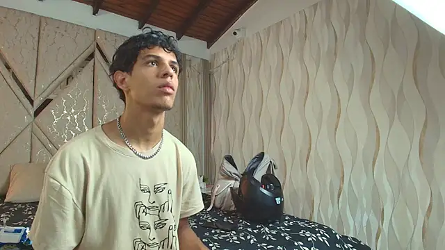 Hotcouple 222 online show from February 22, 7:23 pm