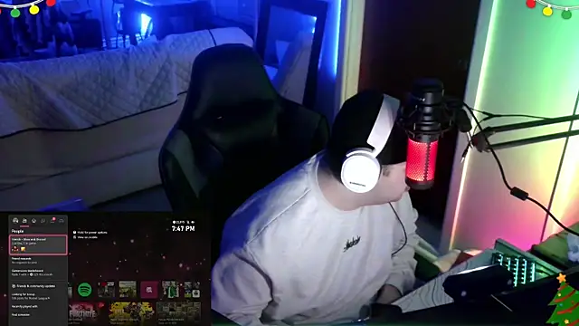 Snapshot of Bigboyballen chatting on February 11, 12:48 am Bigboyballen online show from February 11, 12:48 am