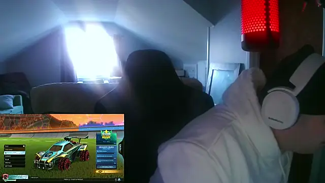 Snapshot of Bigboyballen chatting on February 27, 10:10 pm Bigboyballen online show from February 27, 10:10 pm