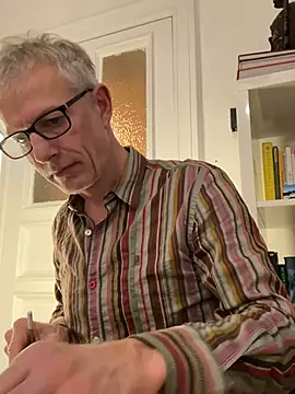 Snapshot of SexyLeon8 chatting on February 10, 10:09 pm SexyLeon8 online show from February 10, 10:09 pm