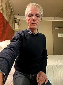 Snapshot of SexyLeon8 chatting on September 16, 7:26 pm SexyLeon8 online show from September 16, 7:26 pm