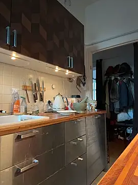 Snapshot of SexyLeon8 chatting on January 19, 7:34 am SexyLeon8 online show from January 19, 7:34 am