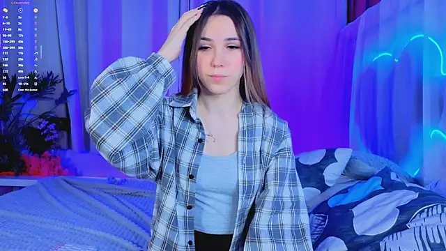 -CindyLou online show from November 27, 5:31 am