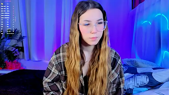 -CindyLou online show from December 5, 5:05 am