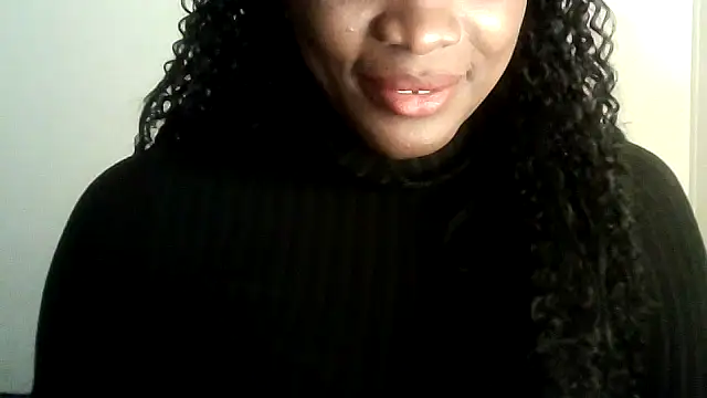 Snapshot of Chatdoll2 chatting on May 3, 8:04 pm Chatdoll2 online show from May 3, 8:04 pm