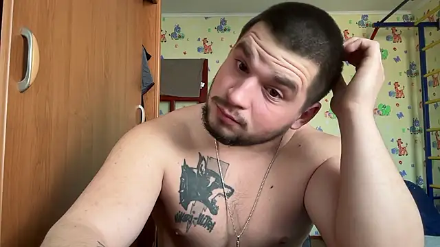 chiraq1945 online show from February 4, 7:36 am