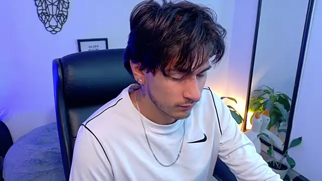 Elian savoy online show from March 25, 11:38 am