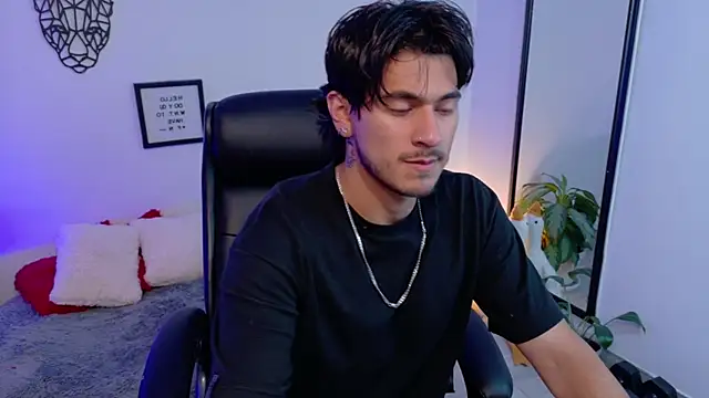 Elian savoy online show from March 28, 10:42 pm