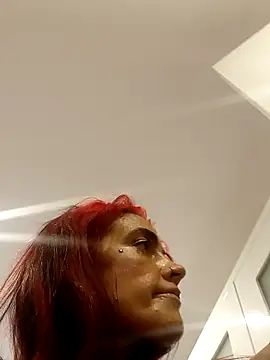 Snapshot of Tannedtattooed69 chatting on November 8, 8:36 am Tannedtattooed69 online show from November 8, 8:36 am