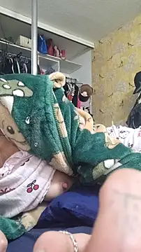 Snapshot of Tannedtattooed69 chatting on January 7, 1:57 pm Tannedtattooed69 online show from January 7, 1:57 pm