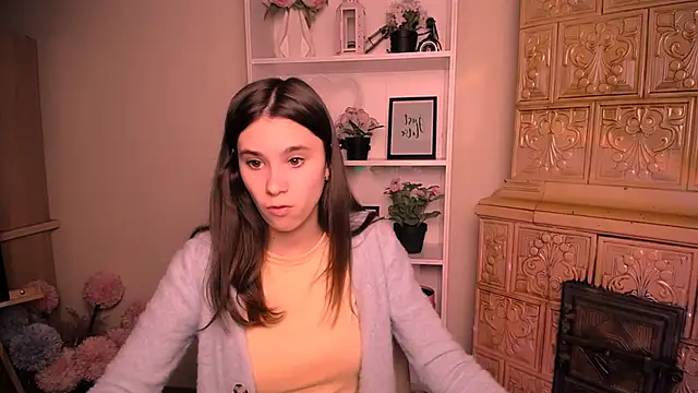 Snapshot of RosaRay_ chatting on May 1, 6:51 am RosaRay online show from May 1, 6:51 am