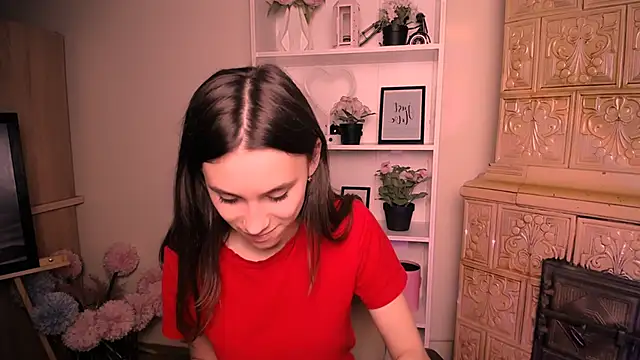 Snapshot of RosaRay_ chatting on May 5, 6:43 am RosaRay online show from May 5, 6:43 am