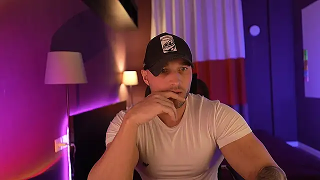 RikAdlerr online show from March 4, 2:45 pm