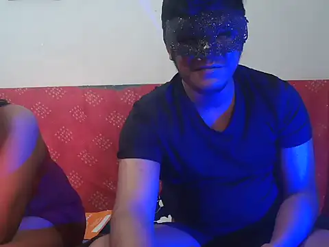 Snapshot of sexyrihana223 chatting on December 4, 7:33 pm sexyrihana223 online show from December 4, 7:33 pm