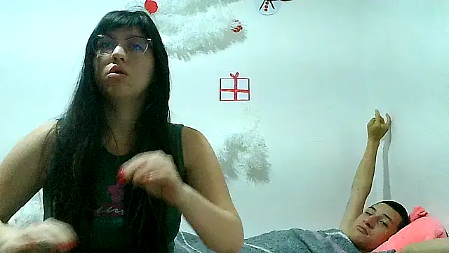 lareinalareinadelanal online show from December 18, 9:04 am