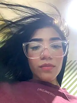 Snapshot of ElaRose_12 chatting on October 4, 8:40 pm ElaRose 12 online show from October 4, 8:40 pm