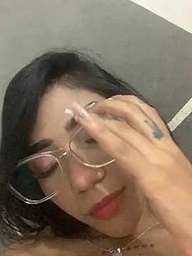 Snapshot of ElaRose_12 chatting on October 13, 7:36 pm ElaRose 12 online show from October 13, 7:36 pm