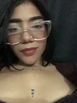 Snapshot of ElaRose_12 chatting on October 27, 5:50 pm ElaRose 12 online show from October 27, 5:50 pm