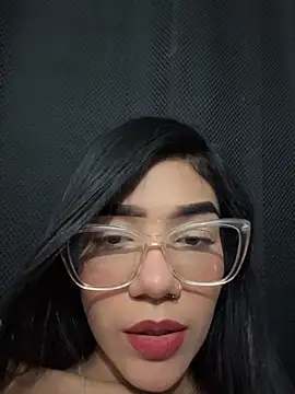 Snapshot of ElaRose_12 chatting on June 14, 7:27 pm ElaRose 12 online show from June 14, 7:27 pm