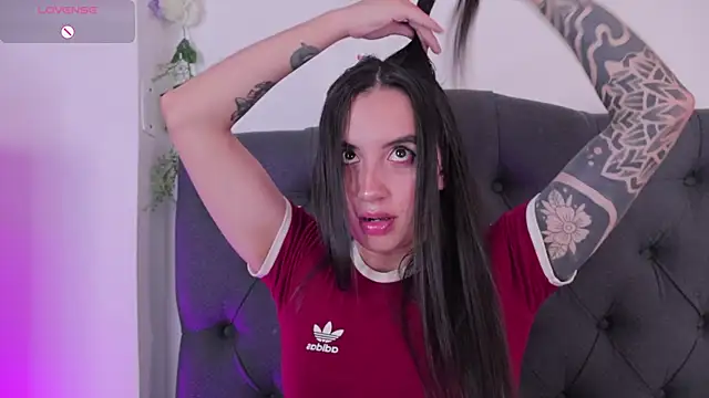 kaylee lee online show from April 9, 3:39 am