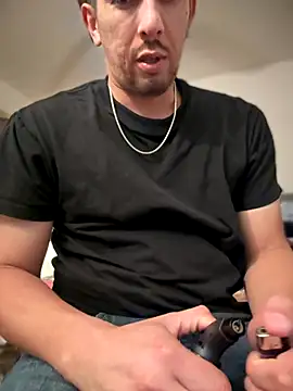 Snapshot of himNIGuys chatting on October 14, 5:25 pm himNIGuys online show from October 14, 5:25 pm