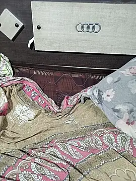 SWETCPL online show from April 17, 2:47 am