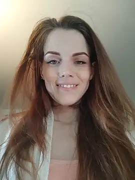 Snapshot of Angie_meow chatting on June 1, 10:06 am Angie meow online show from June 1, 10:06 am