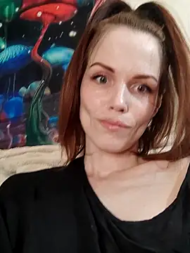 Snapshot of Angie_meow chatting on June 5, 7:36 am Angie meow online show from June 5, 7:36 am