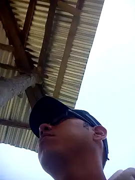 13elvergon online show from March 15, 1:06 pm