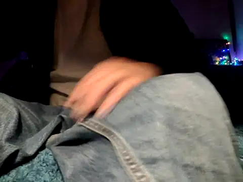 Snapshot of romanofly chatting on May 18, 9:31 pm romanofly online show from May 18, 9:31 pm