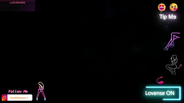 Snapshot of Kylie_Cross chatting on September 18, 4:36 am Kylie Cross online show from September 18, 4:36 am