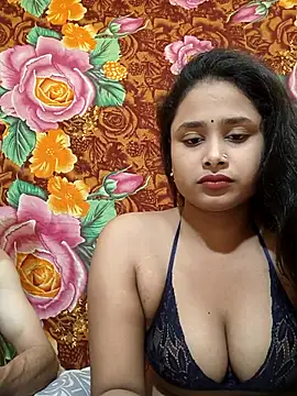 Seducing couple online show from March 18, 5:05 pm