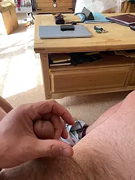 Bourne 606 online show from April 10, 11:15 am