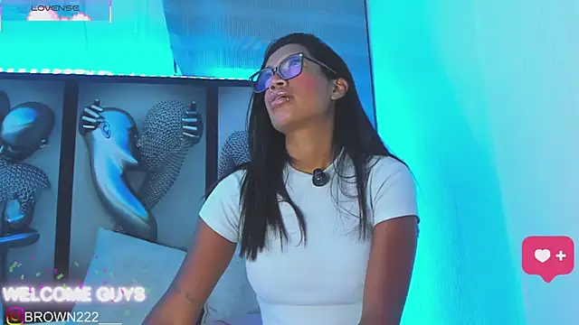  naomibrown  online show from September 27, 4:39 am