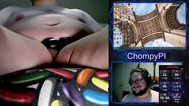 Snapshot of DetChompy chatting on May 30, 6:54 am DetChompy online show from May 30, 6:54 am