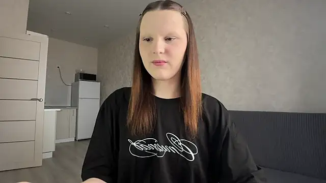 Snapshot of vertul1ana chatting on June 21, 12:19 pm vertul1ana online show from June 21, 12:19 pm