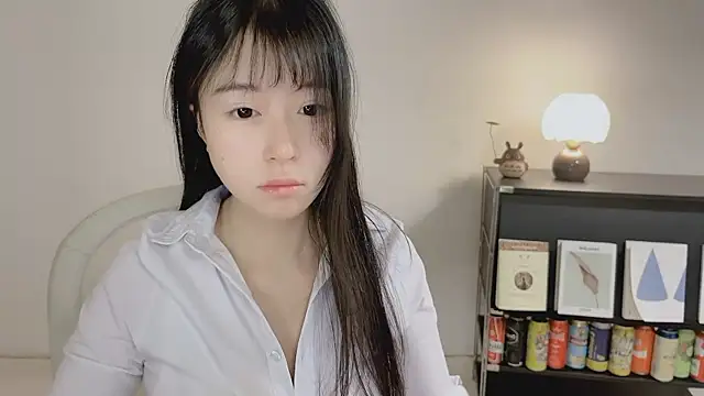 Onechestnut online show from May 16, 5:04 am