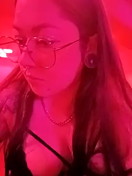 Snapshot of Dulcedeanis chatting on October 15, 1:50 am Dulcedeanis online show from October 15, 1:50 am